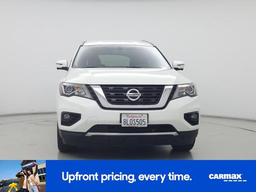 2019 Nissan Pathfinder SL