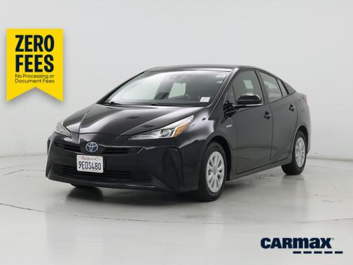Black 2019 Toyota Prius LE