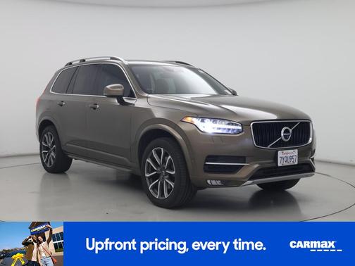 2017 Volvo XC90 T6 Momentum