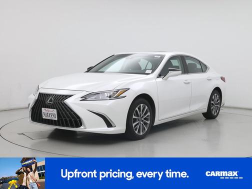 White 2025 Lexus ES 350