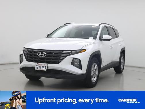White 2022 Hyundai TUCSON SEL