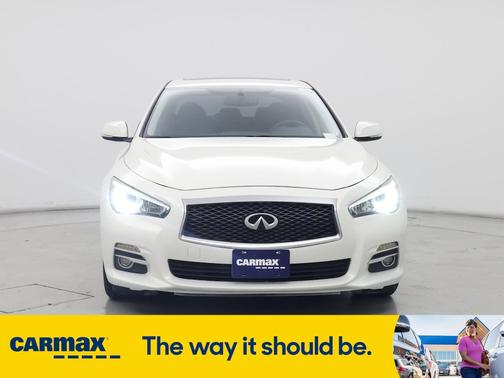 2015 INFINITI Q50 Premium