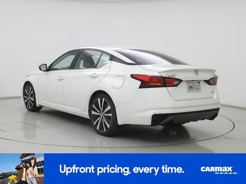 White 2020 Nissan Altima SR