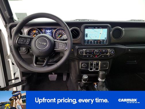 2023 Jeep Gladiator Sport S