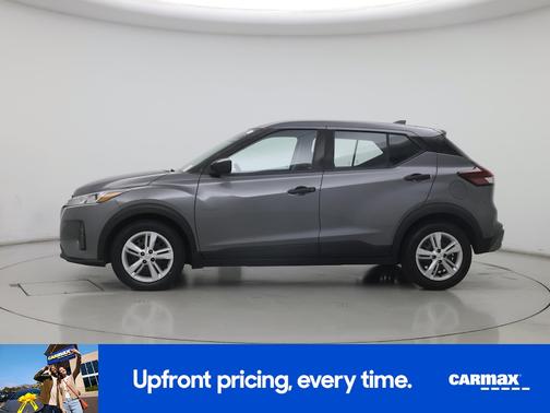 Gray 2021 Nissan Kicks S