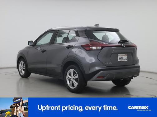 Gray 2021 Nissan Kicks S