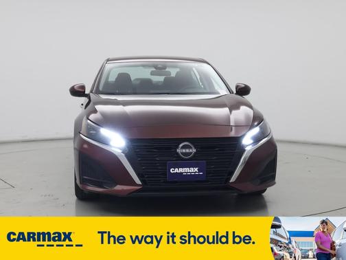 2023 Nissan Altima SV