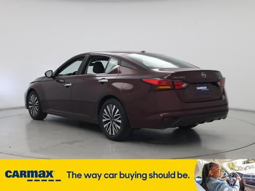 2023 Nissan Altima SV