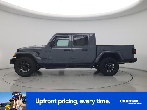 2025 Jeep Gladiator Nighthawk