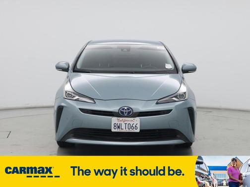 2021 Toyota Prius XLE