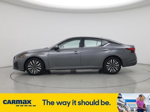 2023 Nissan Altima SV