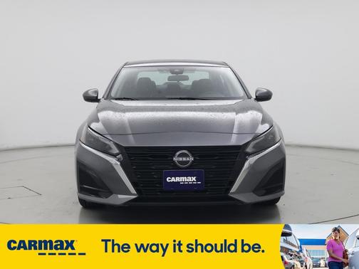 2023 Nissan Altima SV