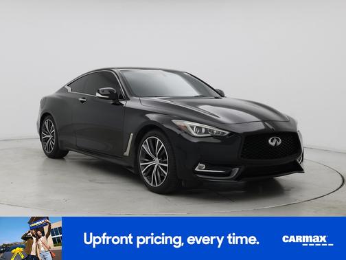 2017 INFINITI Q60 Premium