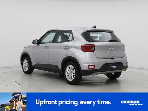 2022 Hyundai VENUE SE