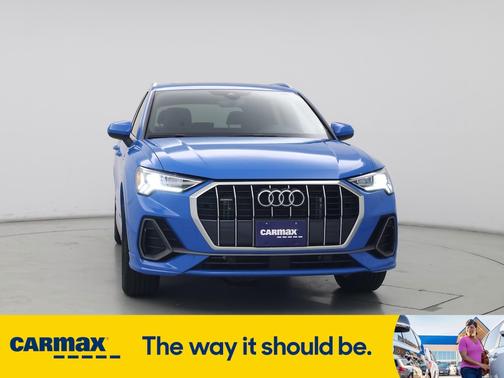 2023 Audi Q3 Premium