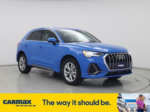 2023 Audi Q3 Premium