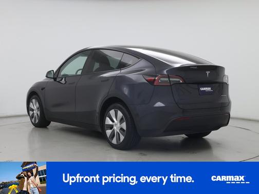 Gray 2024 Tesla Model Y Long Range