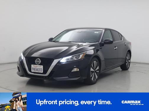 2022 Nissan Altima SV