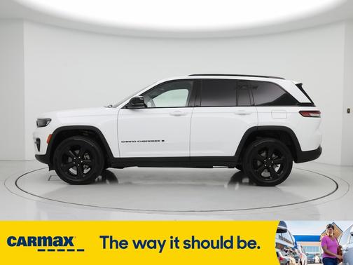 2022 Jeep Grand Cherokee Altitude