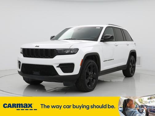 2022 Jeep Grand Cherokee Altitude