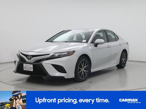 Gray 2023 Toyota Camry SE