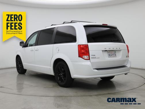 White 2019 Dodge Grand Caravan GT
