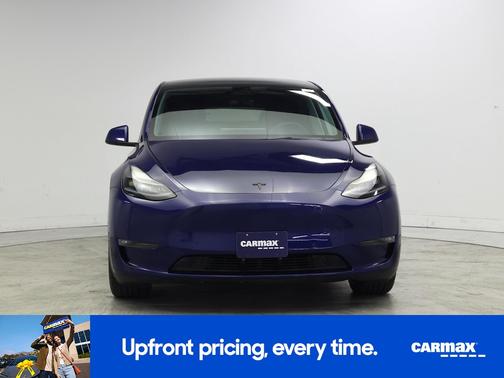 Blue 2022 Tesla Model Y Performance