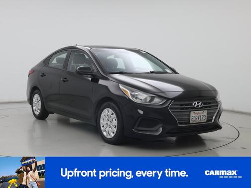 Black 2018 Hyundai Accent SE