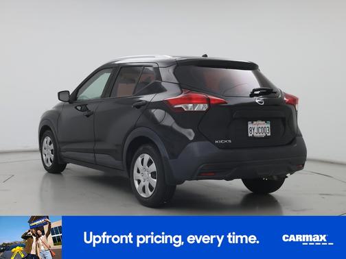 Black 2019 Nissan Kicks S
