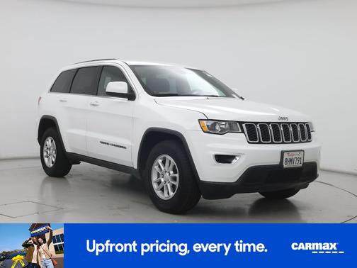 White 2019 Jeep Grand Cherokee Upland