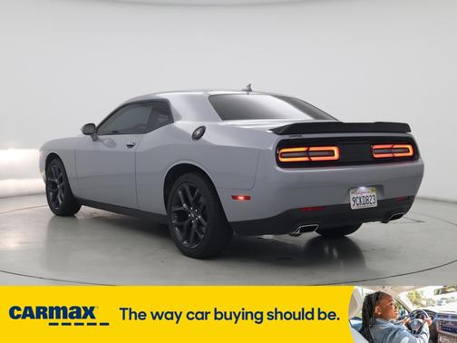 2022 Dodge Challenger SXT