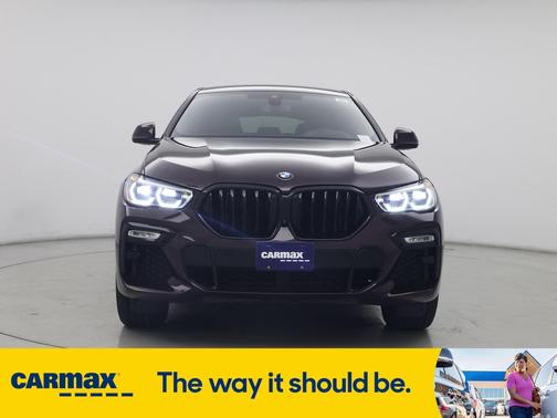 2021 BMW X6 M50i