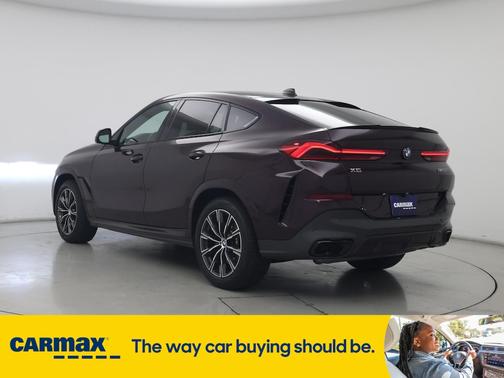 2021 BMW X6 M50i