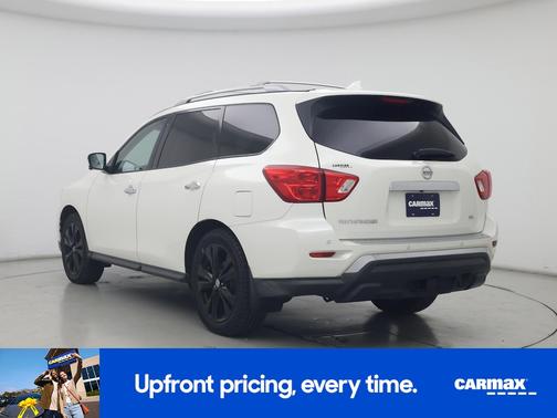 2019 Nissan Pathfinder SL