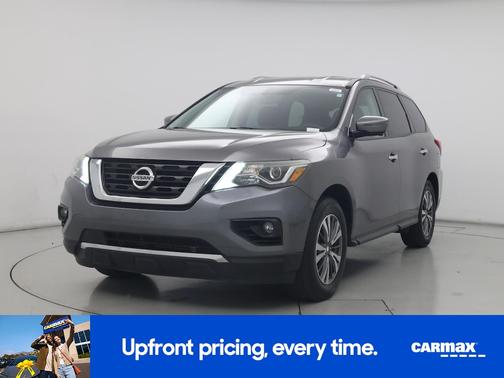 2017 Nissan Pathfinder SL