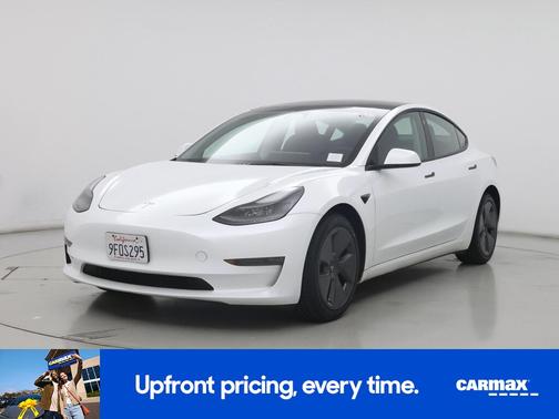 White 2023 Tesla Model 3