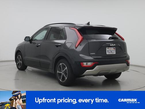 Gray 2023 Kia Niro SX