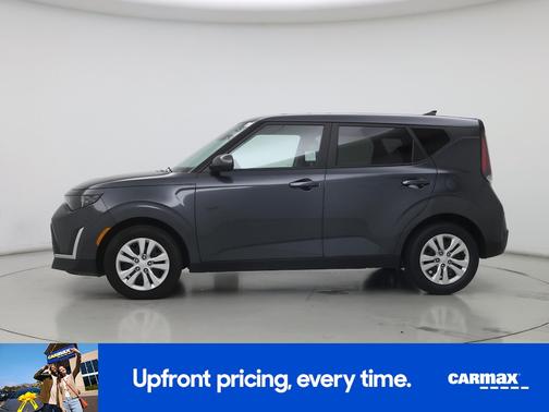 Gray 2025 Kia Soul LX