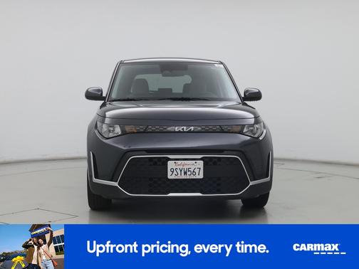 Gray 2025 Kia Soul LX
