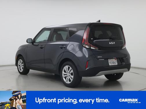 Gray 2025 Kia Soul LX
