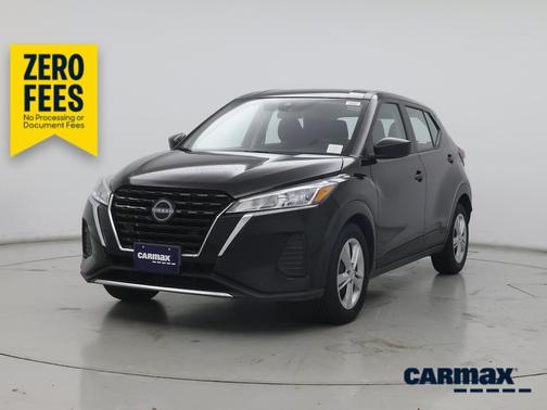 Black 2024 Nissan Kicks S