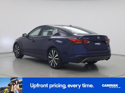 2022 Nissan Altima SR