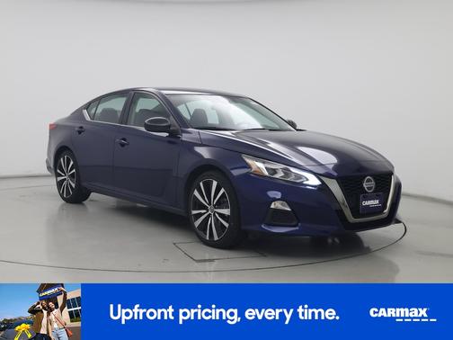 2022 Nissan Altima SR