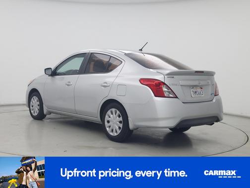 2015 Nissan Versa SV