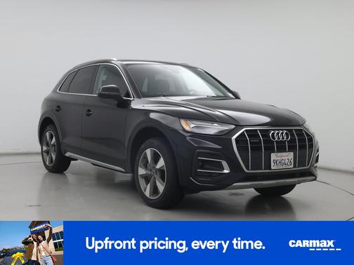 Black 2023 Audi Q5 Premium