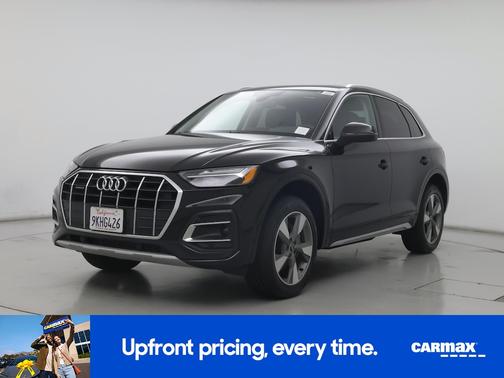 Black 2023 Audi Q5 Premium