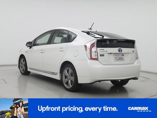 White 2015 Toyota Prius Persona Series