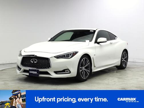 Pearl 2017 INFINITI Q60 Premium