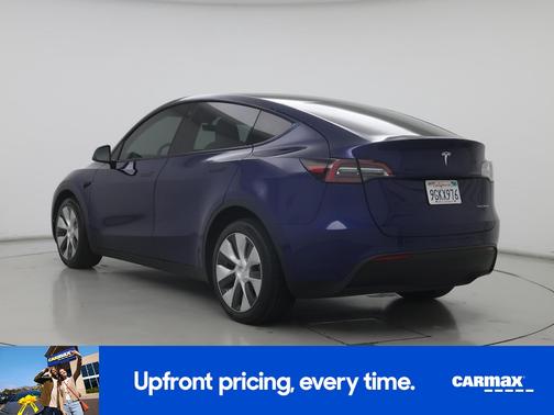 Blue 2023 Tesla Model Y Long Range