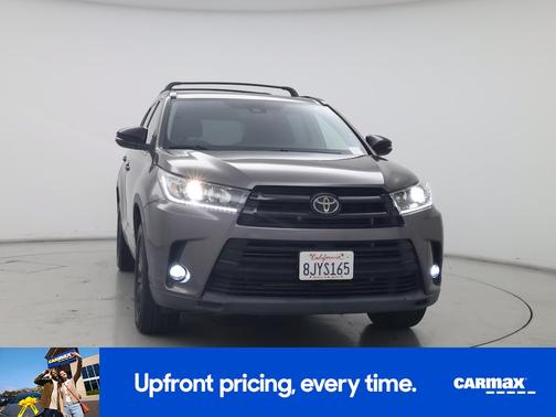 2019 Toyota Highlander SE
